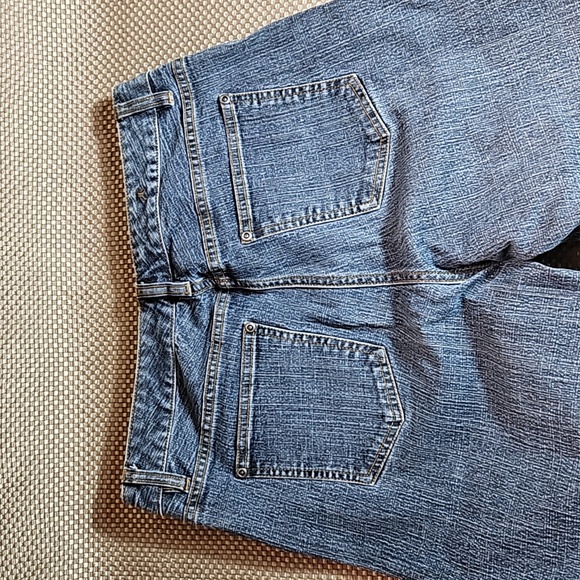 Perry Ellis Jeans 5 pocket Size 8 - Picture 3 of 10